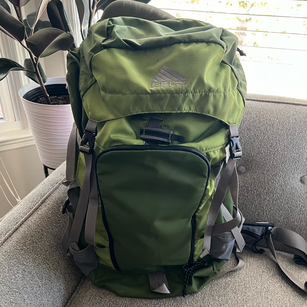 Kelty Sector 46 in Green Machine. Excellent used condition!